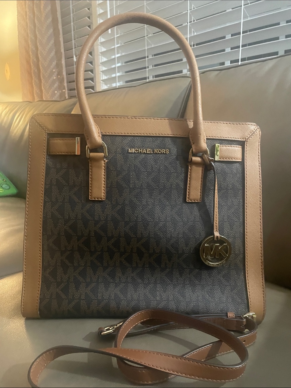 Michael Kors Large Hamilton Brown Monogram bag with Caramel Trim